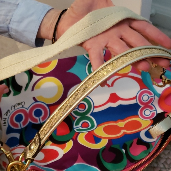 New without tags coach bag. RARE - Picture 7 of 8